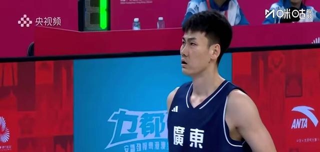 关于风云突变斯图加特转会期再遭质疑今夜国际米兰备战CBA常规赛，现场解说直呼：风云突变北京首钢窗口期扳平良机的信息